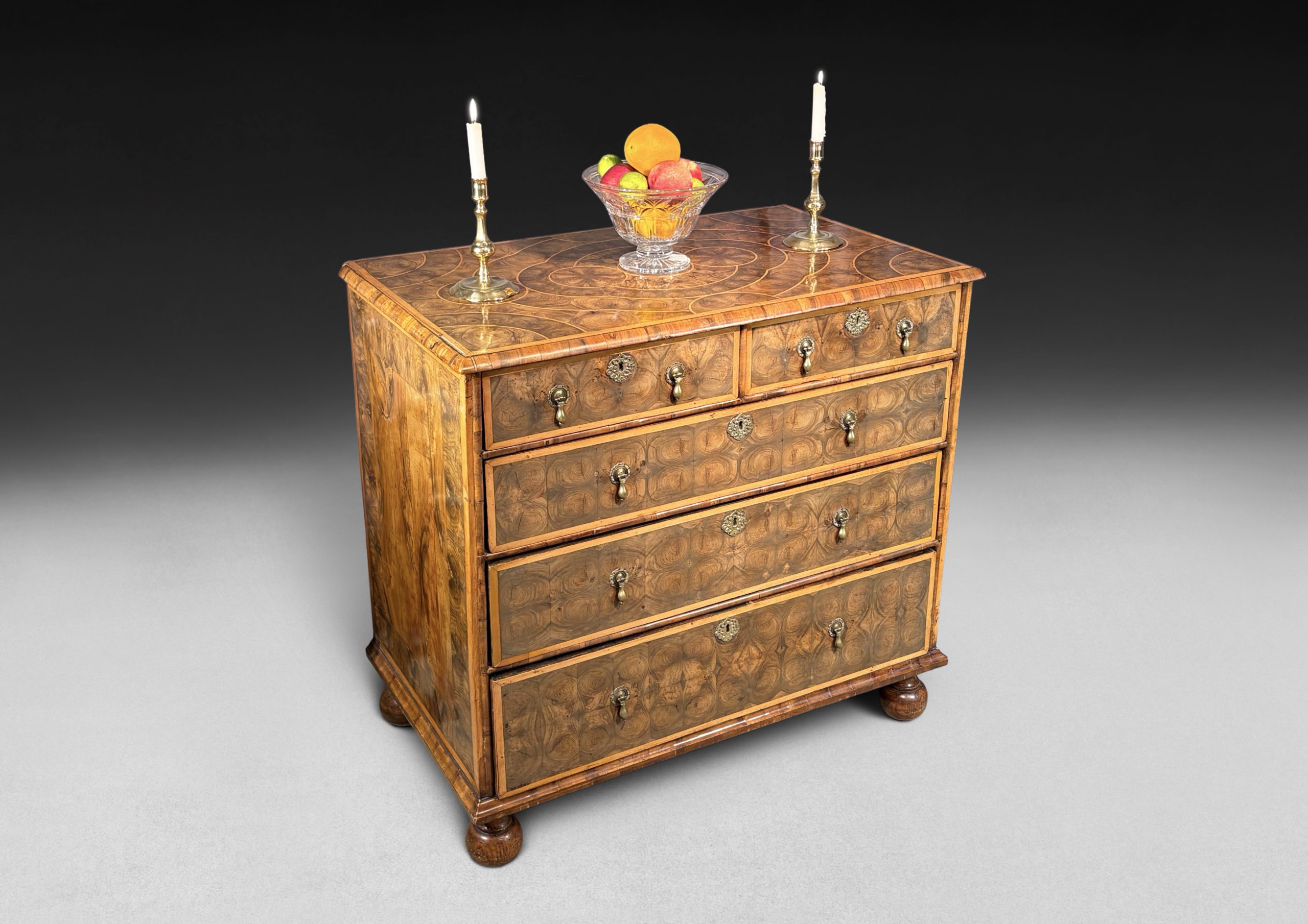 William and Mary Period Oyster-Veneered Laburnum Chest of Drawers - Image 6
