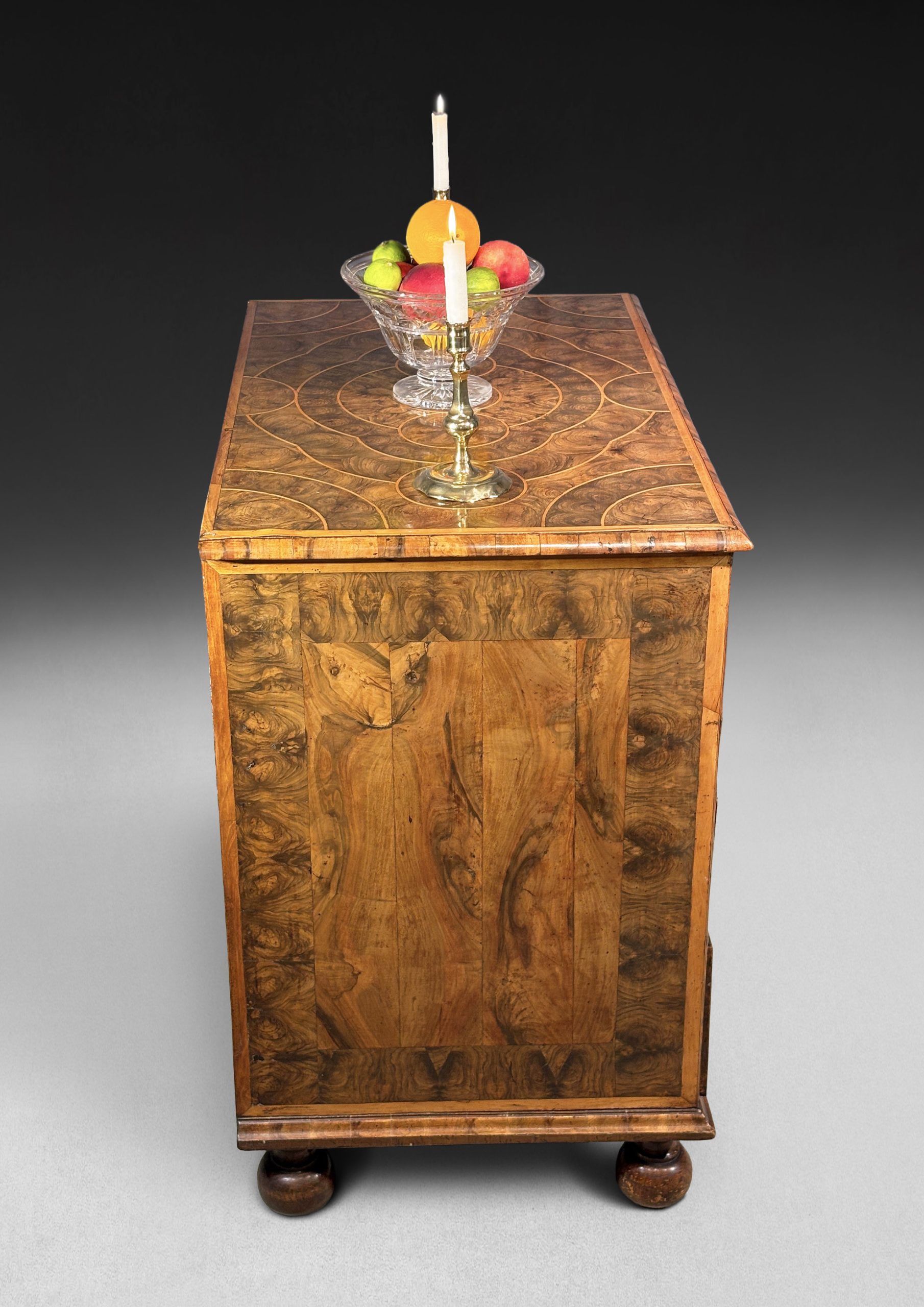 William and Mary Period Oyster-Veneered Laburnum Chest of Drawers - Image 9